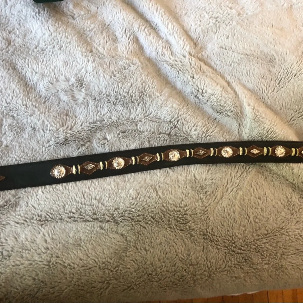 Decorative Black and Brown Leather Women’s Belt with Silver Conchos